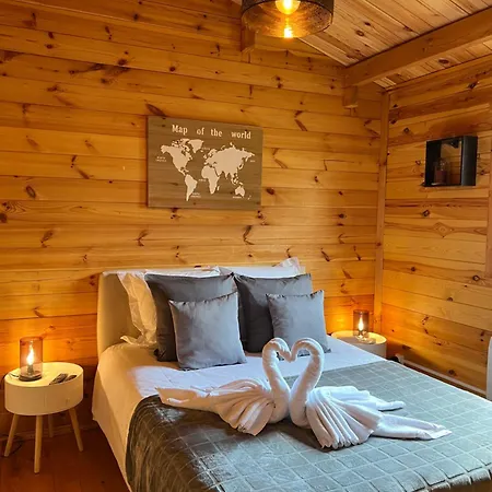 L'enseigne -location De 2 Privatifs Avec Venizel