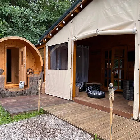 L'enseigne -location De 2 Privatifs Avec *