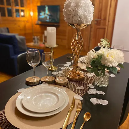 L'enseigne -location De 2 Privatifs Avec Venizel